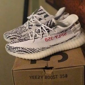 Yeezy Boost 350 SOLD AS OF 10/14/2020
